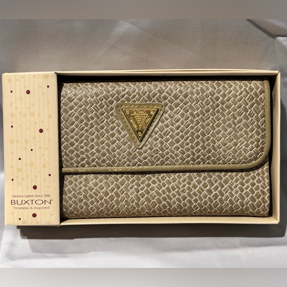 Buxton Gitano Beige Woven Women's Trifold Checkbook Wallet Side Change Holder